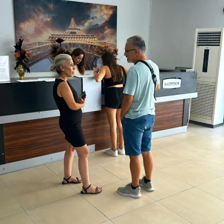 Hotel apartamentowy Goldhome