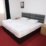 Goldhome