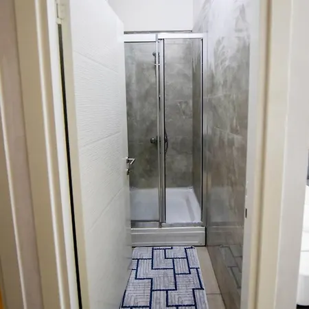 Goldhome Apart-hotel *