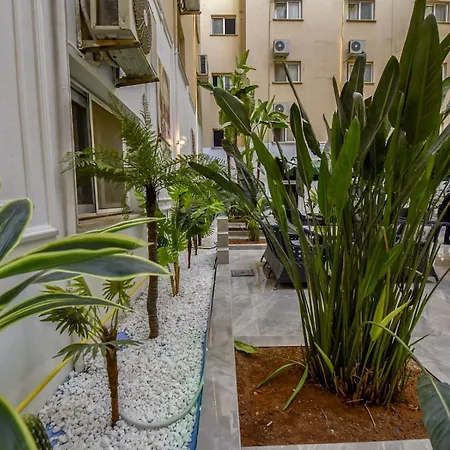 Apart-hotel Goldhome *